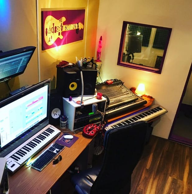 Experience the Magic of Recording for Less: Prices Reduced at Gadget Studios