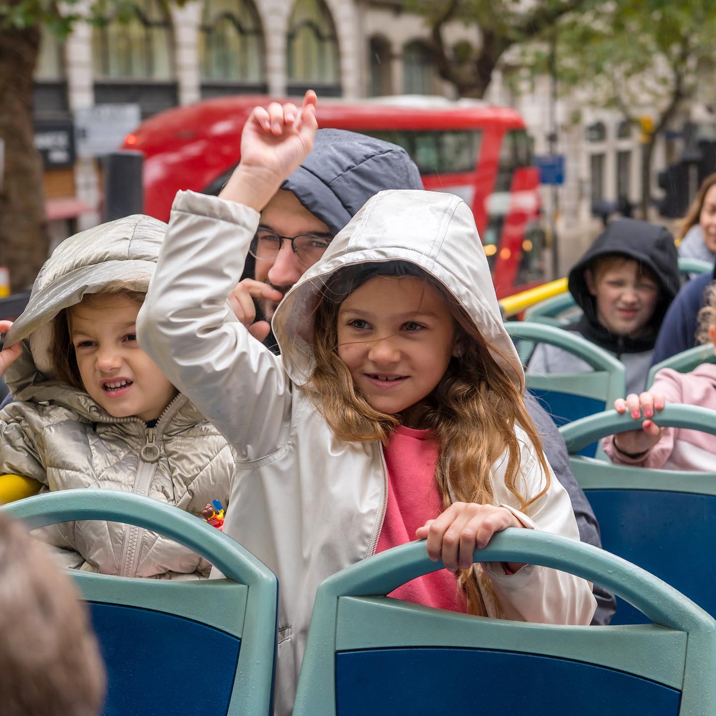 Tootbus Kids Bus Tour: Save Up to 20% with Wowcher's Exclusive Deal